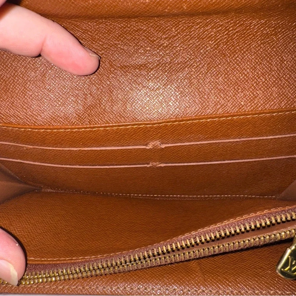 Louis Vuitton Brown Monogram Wallet Duo- Zippy & Sarah